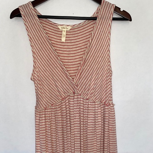 Matilda Jane Take the Wheel V-Neck Sleeveless Striped Tank Top size Medium EUC - Picture 1 of 4